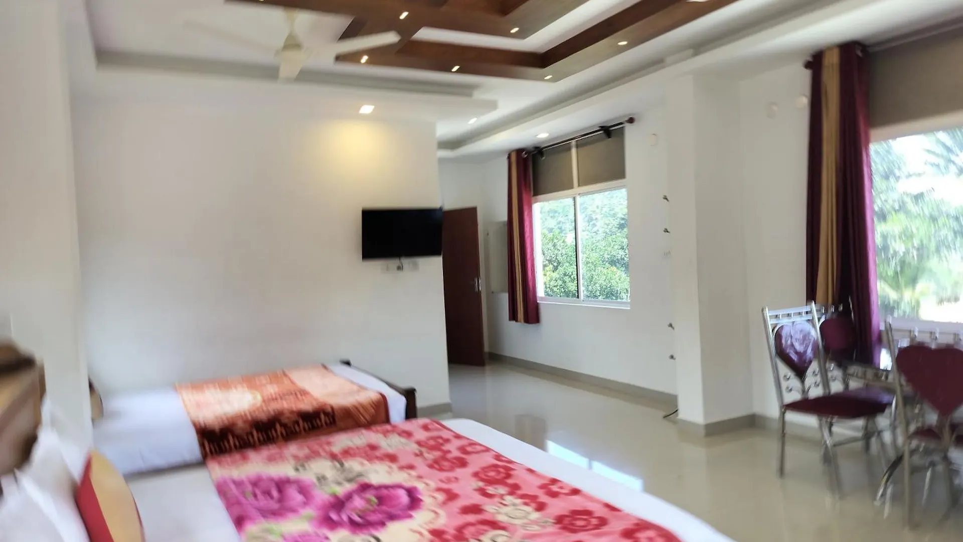 Himadri Munnar Holidays